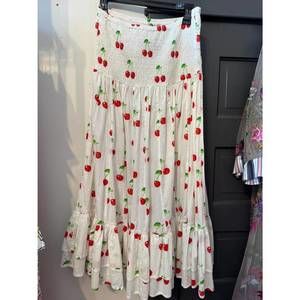 NEW DRESS ADDICT women's cherry lulu skirt/dress in white